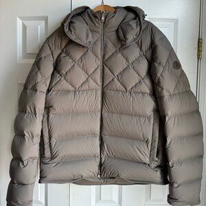 Men's Moncler Cecaud Down Jacket - LIKE NEW